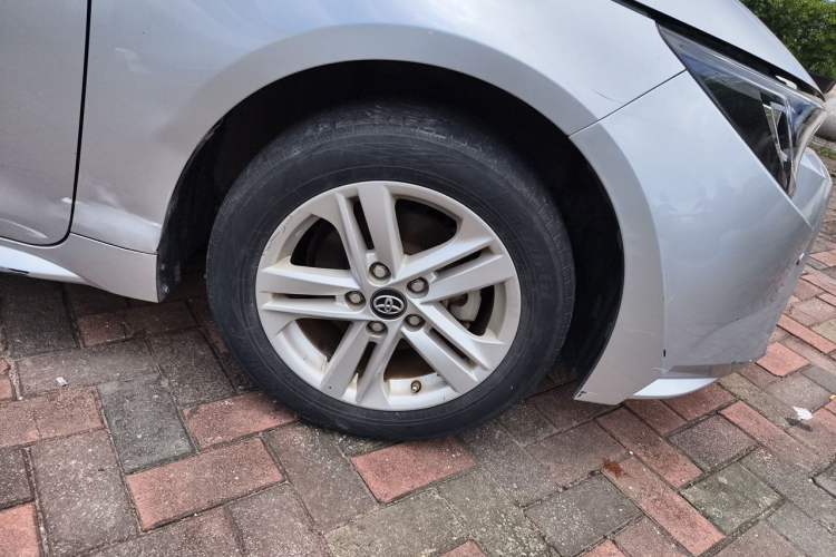 Used Toyota Levin 2019 185T CVT Luxury Edition China VI Standard Right Front Wheel Hub