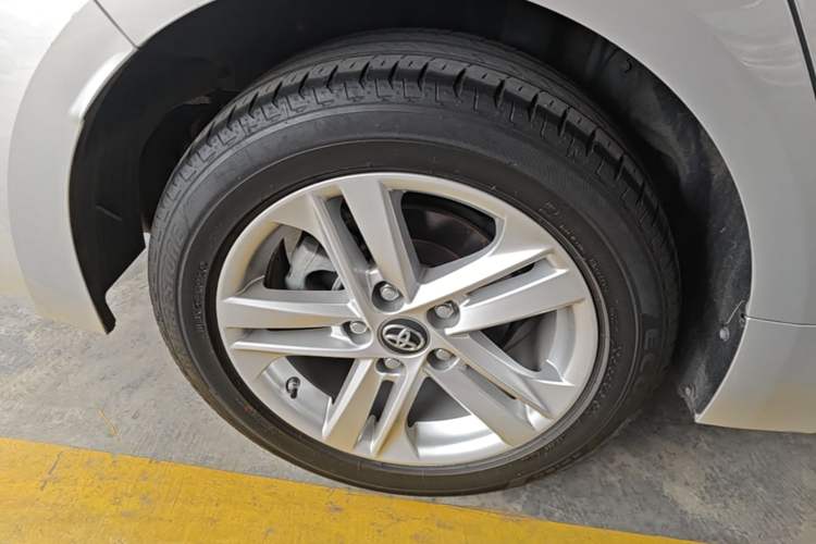 Used Toyota Levin 2019 185T CVT Luxury Edition China VI Standard Right Rear Wheel Hub