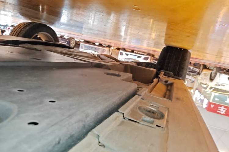 Used Toyota Levin 2019 185T CVT Luxury Edition China VI Standard Right Side Sill