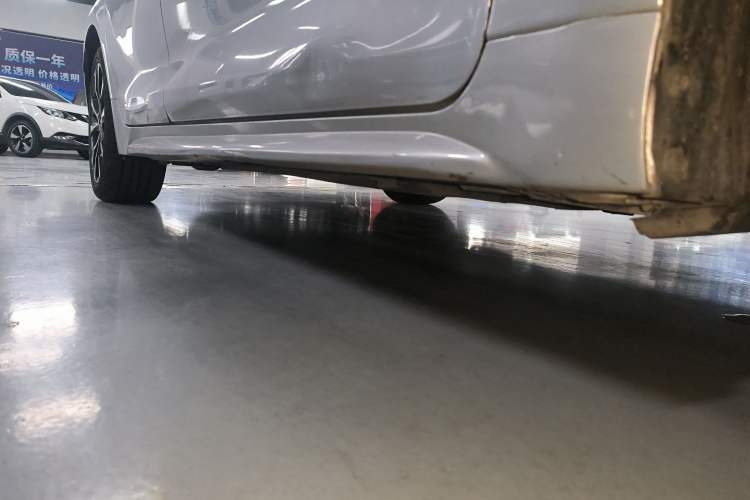Used Toyota Levin 2019 185T CVT Sport Edition China VI Standard Right Side Sill