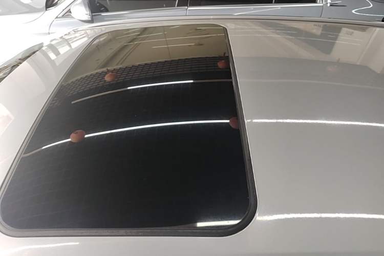 Used Toyota Levin 2019 Dual-Engine 1.8H E-CVT Sport Edition China VI Standard Roof
