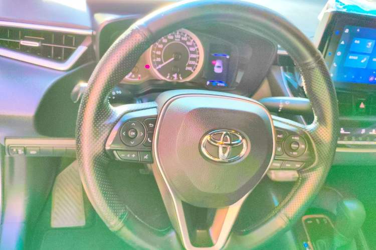 Used Toyota Levin 2019 185T CVT Sport Edition China VI Standard Steering Wheel