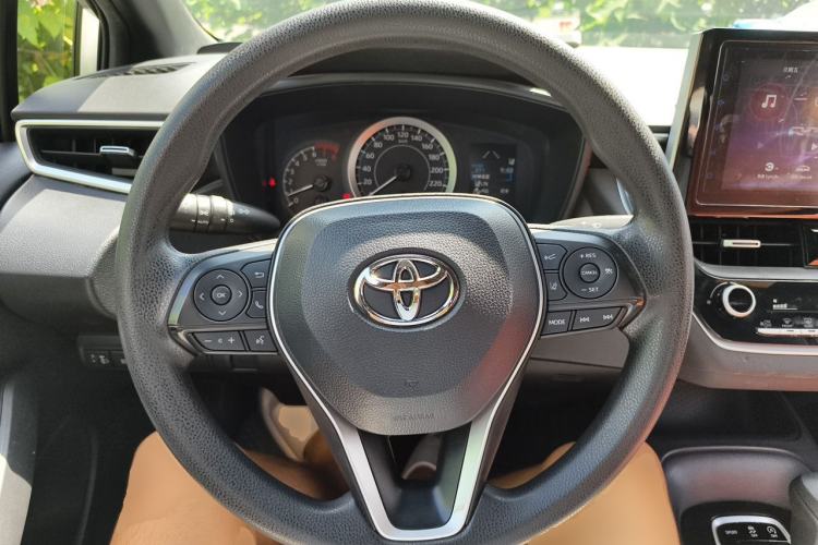Used Toyota Levin 2019 185T CVT Luxury Edition China VI Standard Steering Wheel