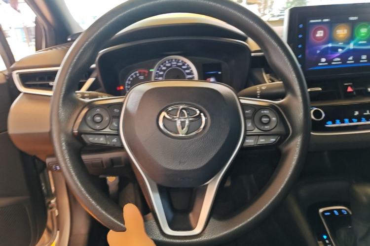 Used Toyota Levin 2019 185T CVT Luxury Edition China VI Standard Steering Wheel