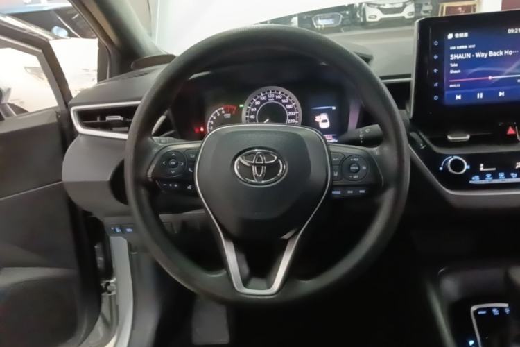 Used Toyota Levin 2019 185T CVT Luxury Edition China VI Standard Steering Wheel