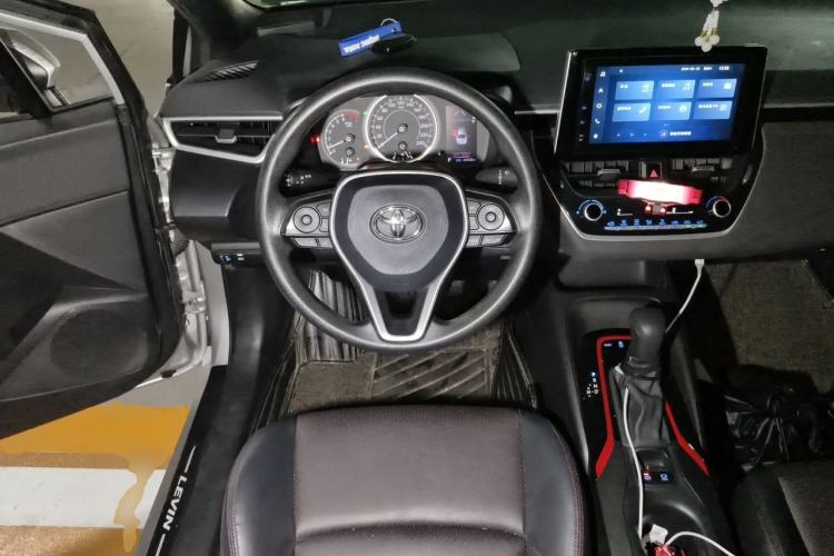 Used Toyota Levin 2019 185T CVT Sport Edition China VI Standard Steering Wheel