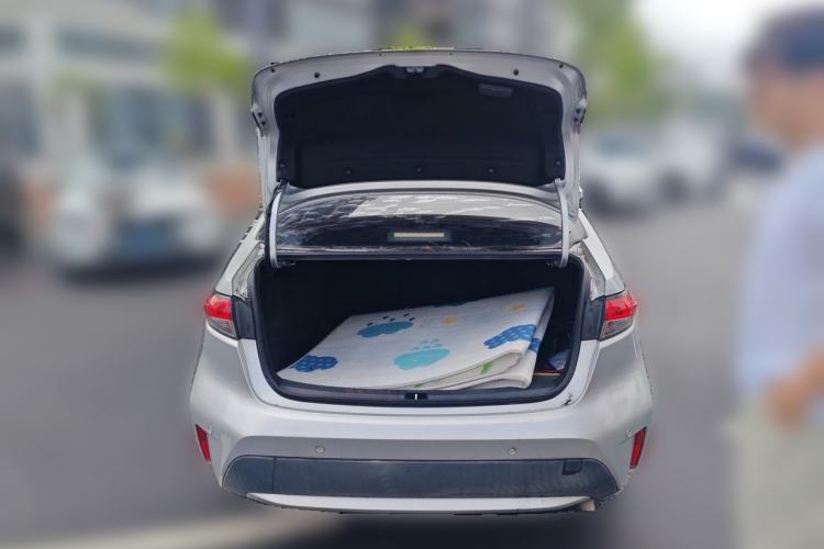 Used Toyota Levin 2019 185T CVT Entry-Level Version China VI Standard Trunk