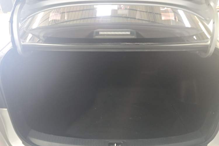 Used Toyota Levin 2019 185T CVT Luxury Edition China VI Standard Trunk