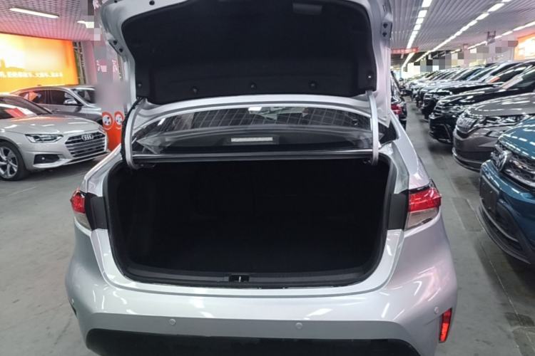 Used Toyota Levin 2019 185T CVT Luxury Edition China VI Standard Trunk