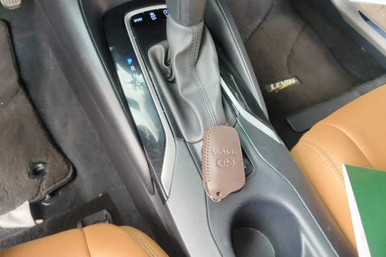 Used Toyota Levin 2019 185T CVT Luxury Edition China VI Standard Vehicle Key