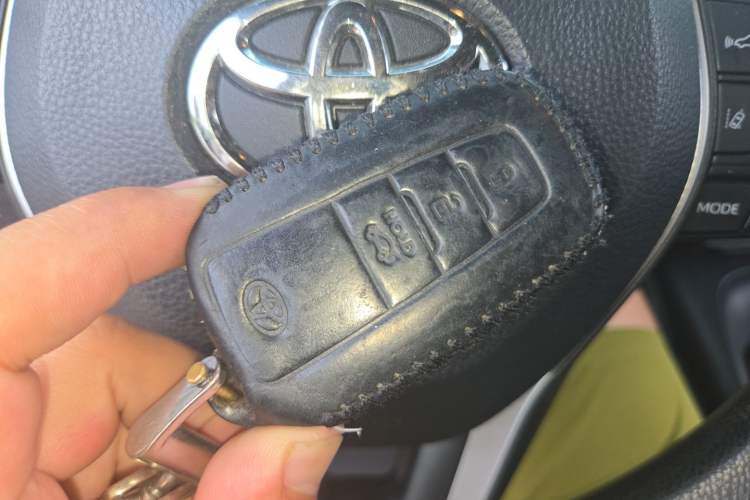 Used Toyota Levin 2019 185T CVT Sport Edition China VI Standard Vehicle Key