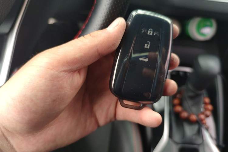 Used Toyota Levin 2019 185T CVT Sport Edition China VI Standard Vehicle Key