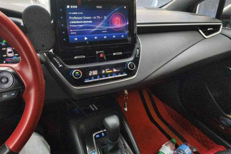 Used Toyota Levin 2019 Dual-Engine 1.8H E-CVT Sport Edition China VI Standard Audio And AC Panel