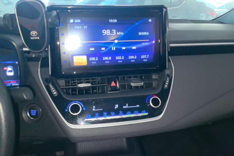 Used Toyota Levin 2019 185T CVT Luxury Edition China VI Standard Audio And AC Panel