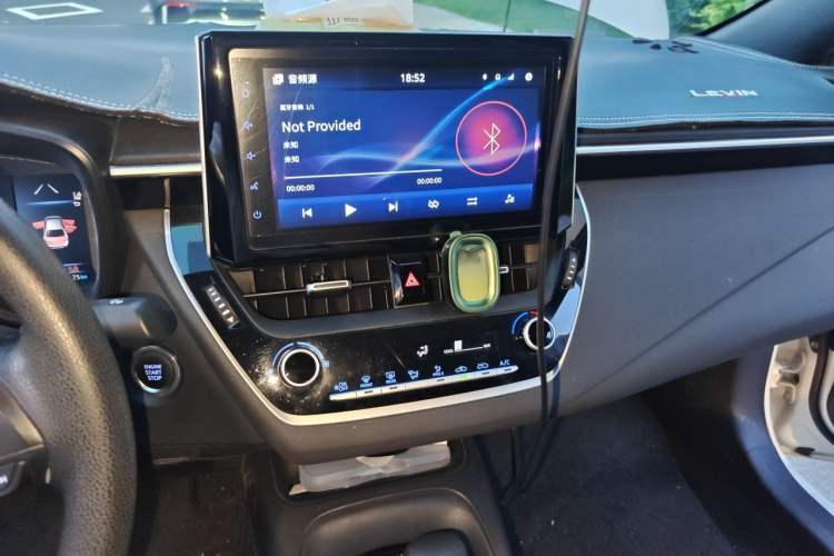 Used Toyota Levin 2019 185T CVT Luxury Edition China VI Standard Audio And AC Panel
