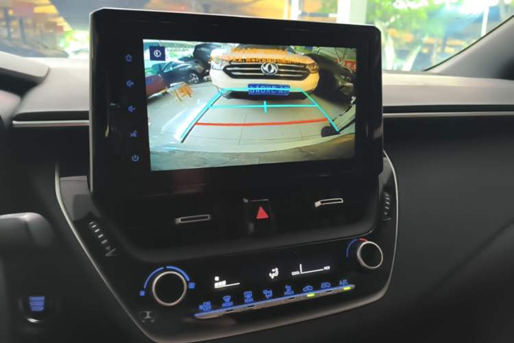 Used Toyota Levin 2019 185T CVT Luxury Edition China VI Standard Audio And AC Panel