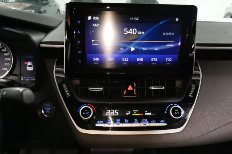 Used Toyota Levin 2019 Dual-Engine 1.8H E-CVT Luxury Edition China VI Standard Audio And AC Panel