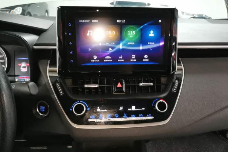 Used Toyota Levin 2019 185T CVT Luxury Edition China VI Standard Audio And AC Panel