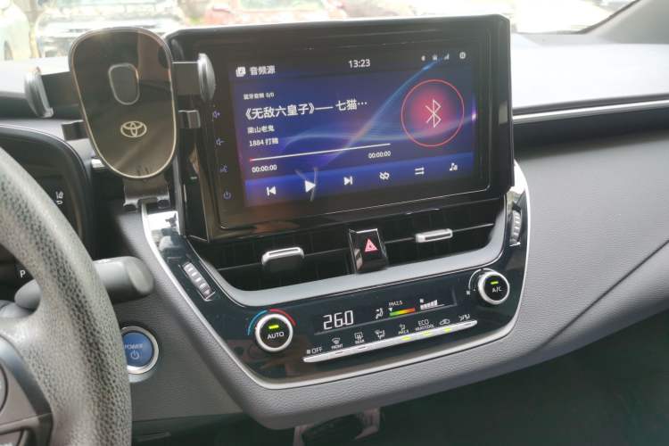 Used Toyota Levin 2019 Dual-Engine 1.8H E-CVT Luxury Edition China VI Standard Audio And AC Panel