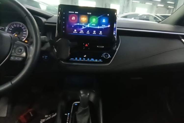 Used Toyota Levin 2019 Dual-Engine 1.8H E-CVT Luxury Edition China VI Standard Audio And AC Panel