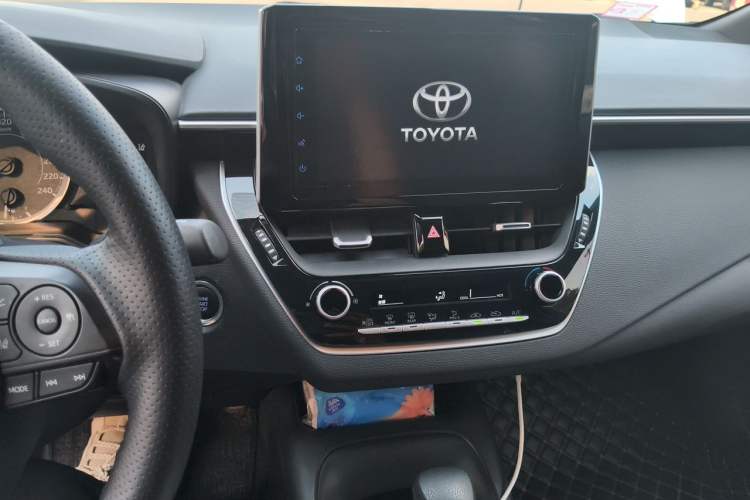 Used Toyota Levin 2019 185T CVT Sport Edition China VI Standard Audio And AC Panel