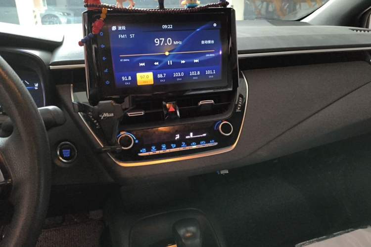 Used Toyota Levin 2019 185T CVT Luxury Edition China VI Standard Audio And AC Panel