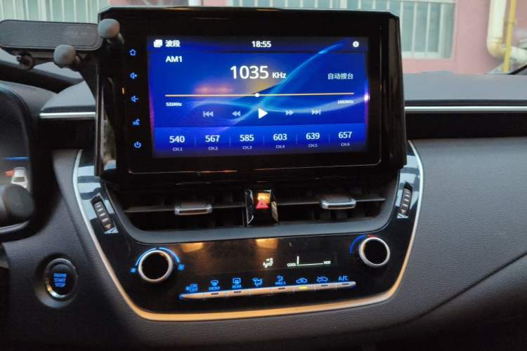 Used Toyota Levin 2019 185T CVT Luxury Edition China VI Standard Audio And AC Panel