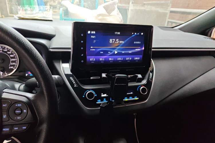 Used Toyota Levin 2019 185T CVT Luxury Edition China VI Standard Audio And AC Panel