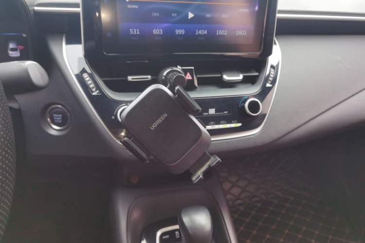 Used Toyota Levin 2019 185T CVT Luxury Edition China VI Standard Audio And AC Panel