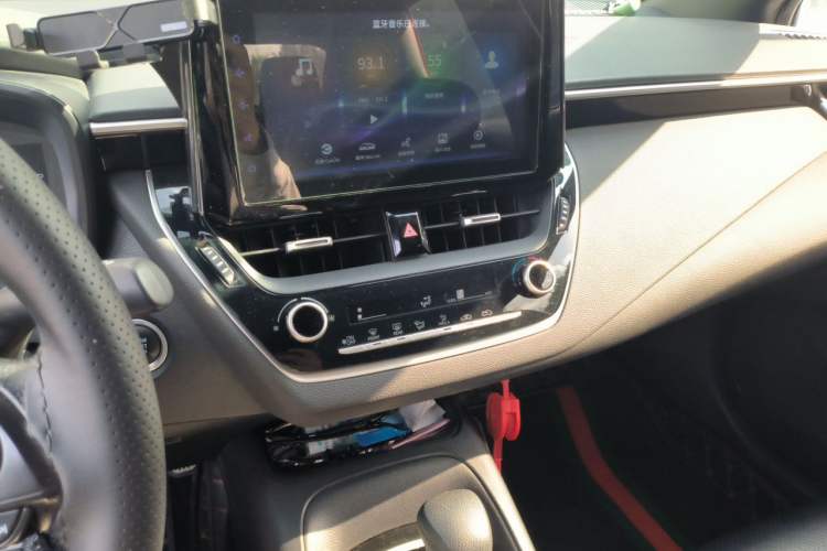 Used Toyota Levin 2019 185T CVT Sport Edition China V Standard Audio And AC Panel