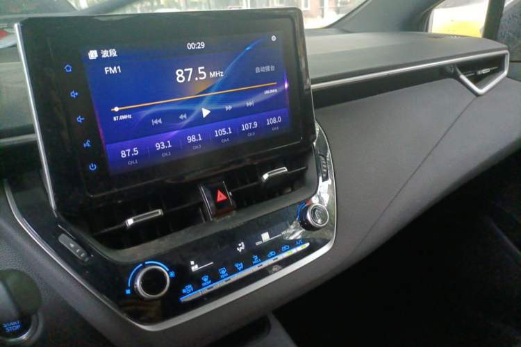 Used Toyota Levin 2019 185T CVT Luxury Edition China VI Standard Audio And AC Panel