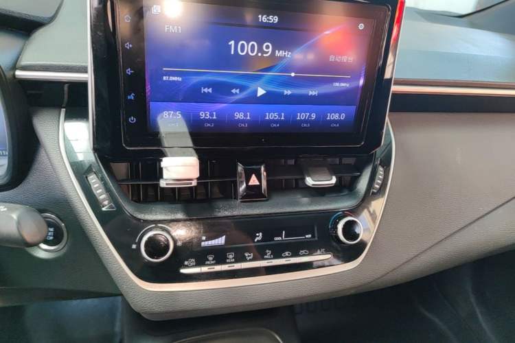 Used Toyota Levin 2019 185T CVT Luxury Edition China V Standard Audio And AC Panel