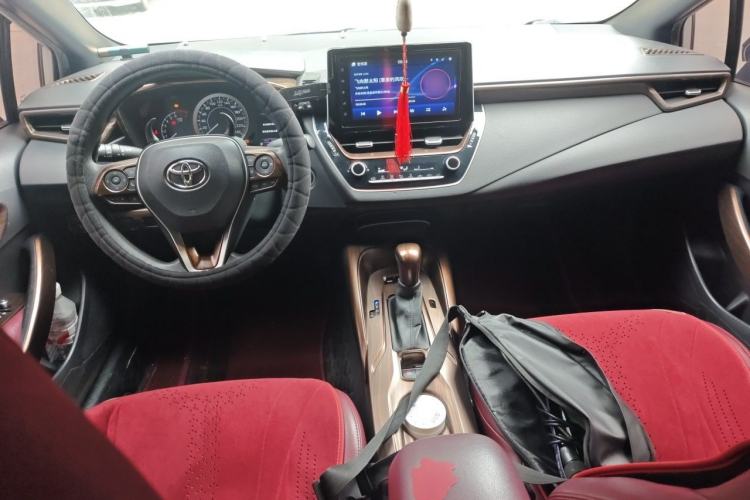 Used Toyota Levin 2019 185T CVT Luxury Edition China VI Standard Center Console