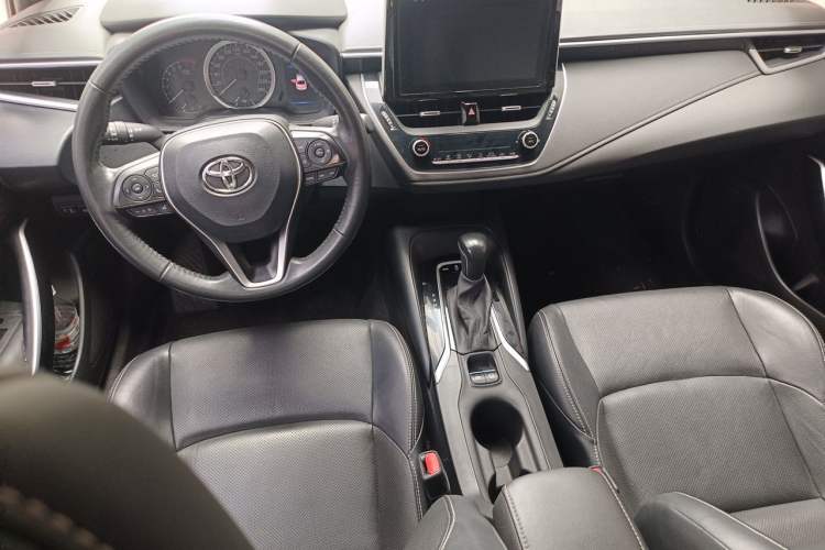 Used Toyota Levin 2019 185T CVT Luxury Edition China V Standard Center Console