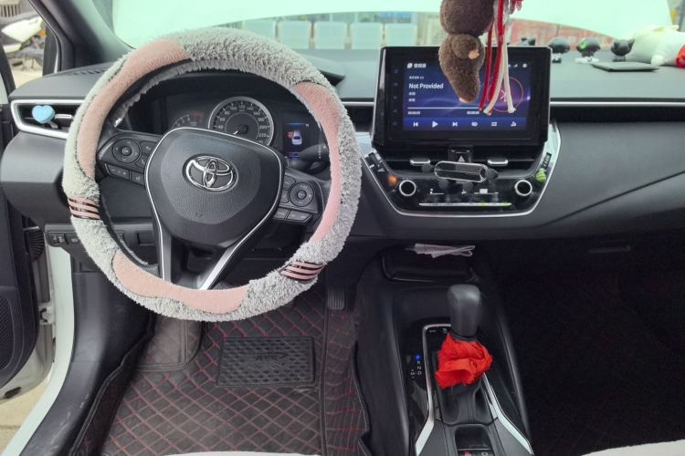 Used Toyota Levin 2019 185T CVT Luxury Edition China VI Standard Center Console