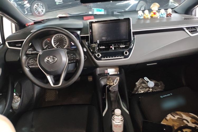 Used Toyota Levin 2019 185T CVT Luxury Edition China VI Standard Center Console