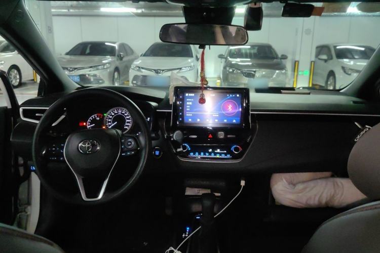 Used Toyota Levin 2019 185T CVT Sport Edition China VI Standard Center Console