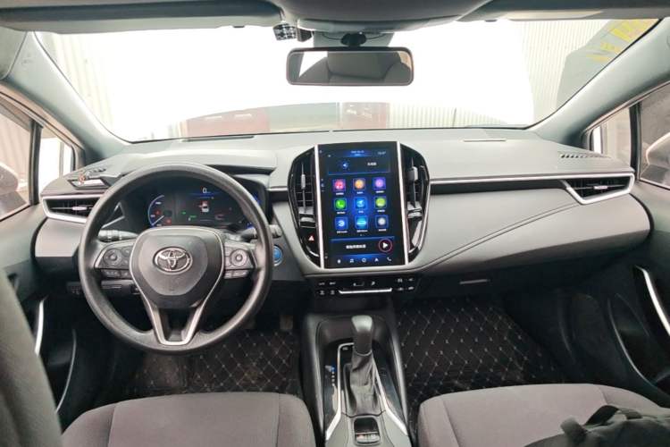 Used Toyota Levin 2019 Dual-Engine 1.8H E-CVT Tech Edition China VI Standard Center Console