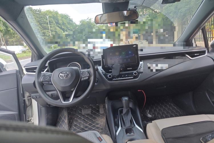 Used Toyota Levin 2019 185T CVT Luxury Edition China VI Standard Center Console