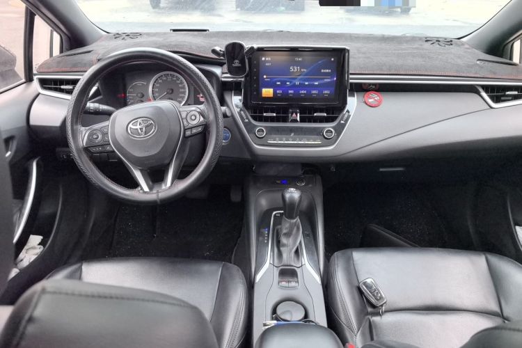 Used Toyota Levin 2019 Dual-Engine 1.8H E-CVT Luxury Edition China VI Standard Center Console