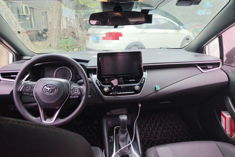 Used Toyota Levin 2019 185T CVT Luxury Edition China VI Standard Center Console