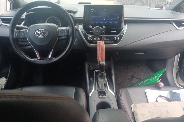 Used Toyota Levin 2019 Dual-Engine 1.8H E-CVT Luxury Edition China V Standard Center Console