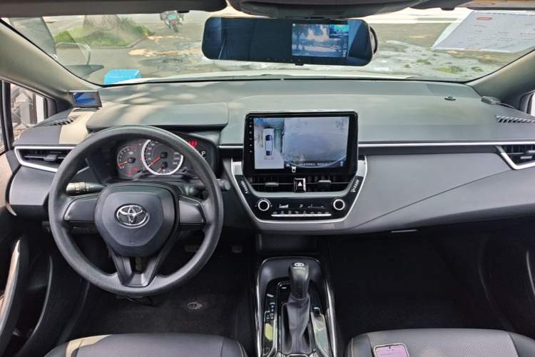 Used Toyota Levin 2019 185T CVT Entry-Level Version China VI Standard Center Console