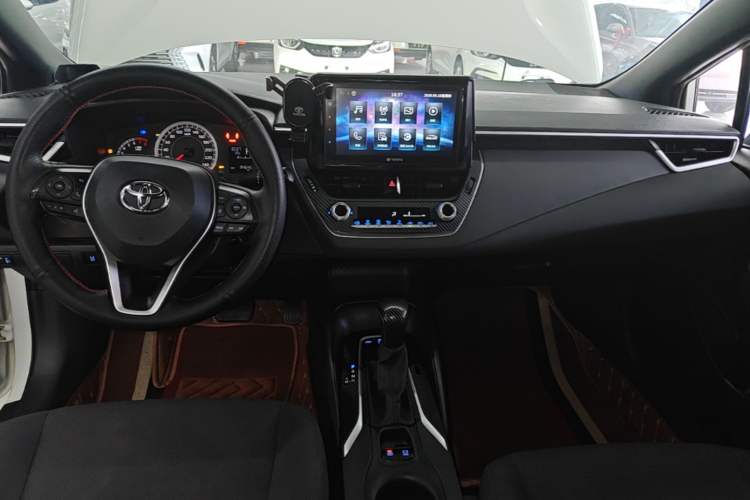 Used Toyota Levin 2019 185T CVT Entry-Level Version China VI Standard Center Console