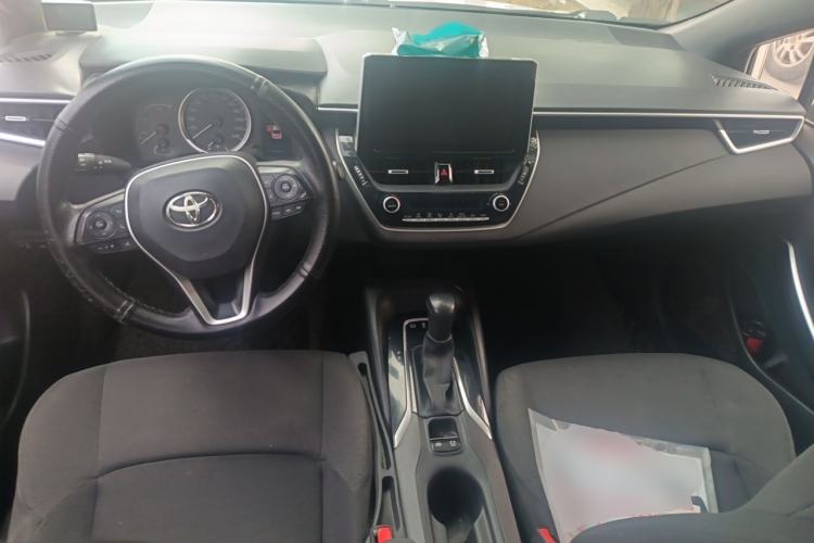 Used Toyota Levin 2019 Dual-Engine 1.8H E-CVT Luxury Edition China VI Standard Center Console