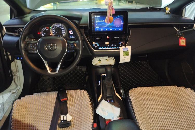 Used Toyota Levin 2019 185T CVT Sport Edition China VI Standard Center Console