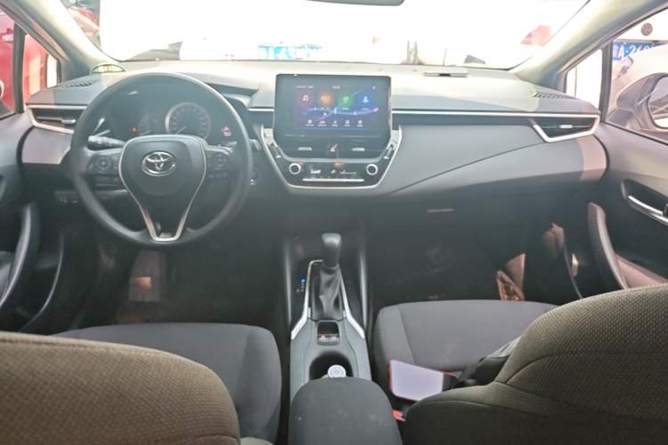 Used Toyota Levin 2019 185T CVT Luxury Edition China V Standard Center Console