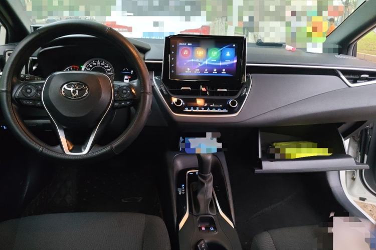 Used Toyota Levin 2019 185T CVT Luxury Edition China VI Standard Center Console