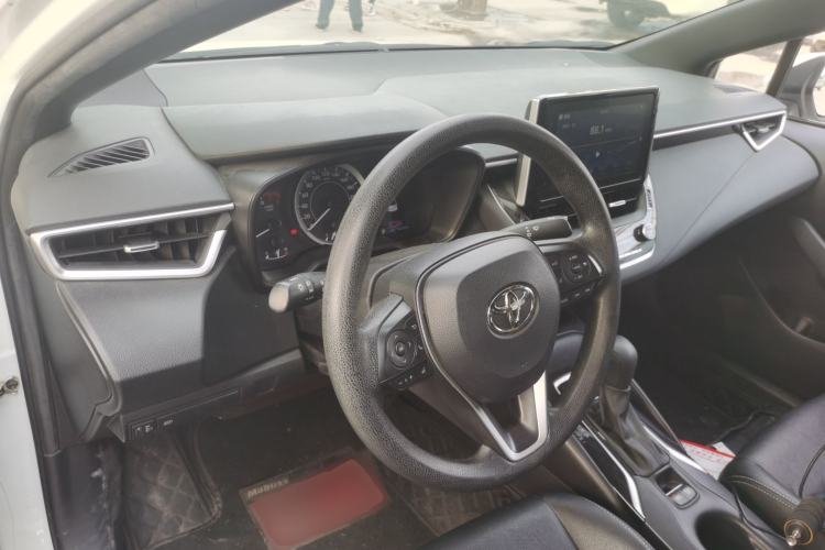 Used Toyota Levin 2019 185T CVT Sport Edition China VI Standard Center Console