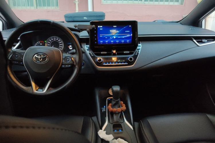 Used Toyota Levin 2019 185T CVT Luxury Edition China VI Standard Center Console